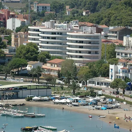In Estartit Near Sandy & Pool